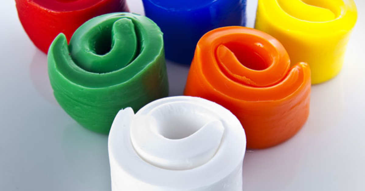 compostos de silicone em diferentes cores